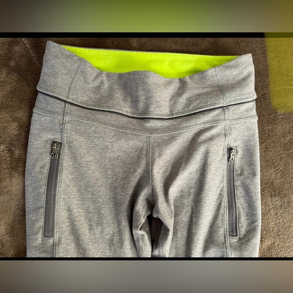 LULULEMON PASSION CROP CROPS II HEATHERED SLATE HSL LUXTREME 17” W6E01S SZ 4 - Picture 11 of 11